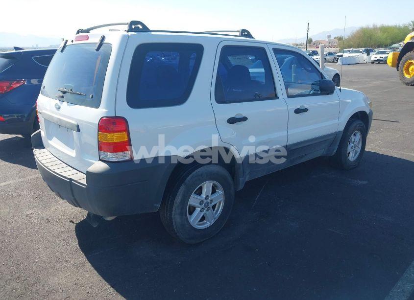 Photo 4 of 2006 Ford Escape XLS/XLS MANUAL (VIN 1FMYU02Z46KA72637)
