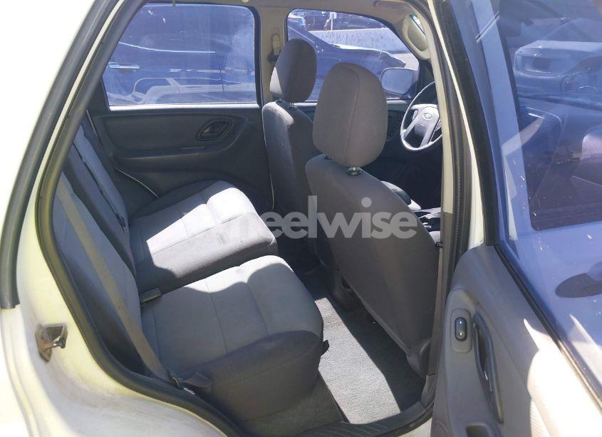 Photo 8 of 2006 Ford Escape XLS/XLS MANUAL (VIN 1FMYU02Z46KA72637)