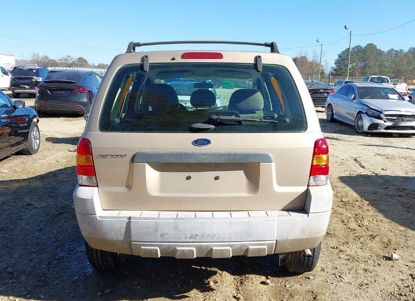 Photo 17 of 2007 Ford Escape XLS/XLS MANUAL (VIN 1FMYU02Z47KA06879)