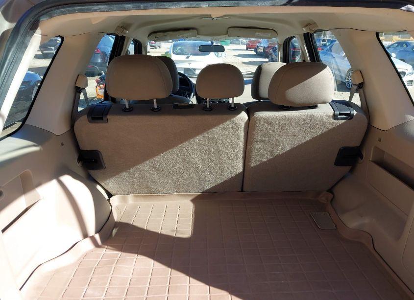 Photo 19 of 2007 Ford Escape XLS/XLS MANUAL (VIN 1FMYU02Z47KA06879)
