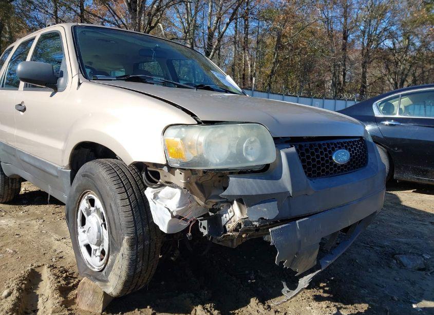 Photo 6 of 2007 Ford Escape XLS/XLS MANUAL (VIN 1FMYU02Z47KA06879)