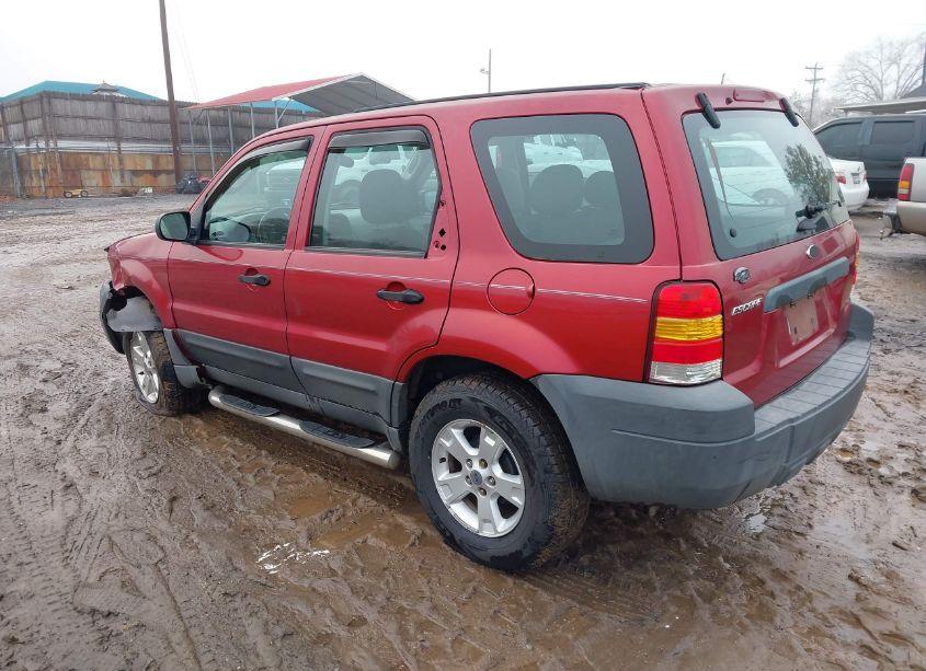 Photo 3 of 2005 Ford Escape XLS (VIN 1FMYU02Z55KB25134)