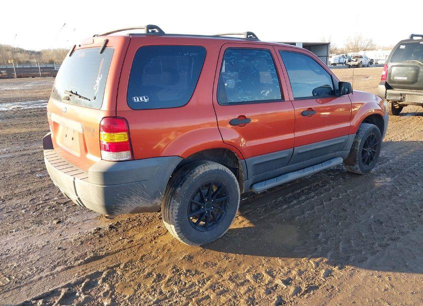 Photo 4 of 2007 Ford Escape XLS/XLS MANUAL (VIN 1FMYU02Z57KB34502)