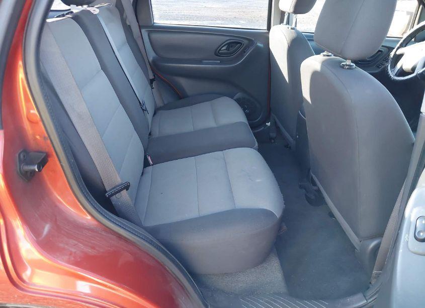 Photo 8 of 2007 Ford Escape XLS/XLS MANUAL (VIN 1FMYU02Z57KB34502)