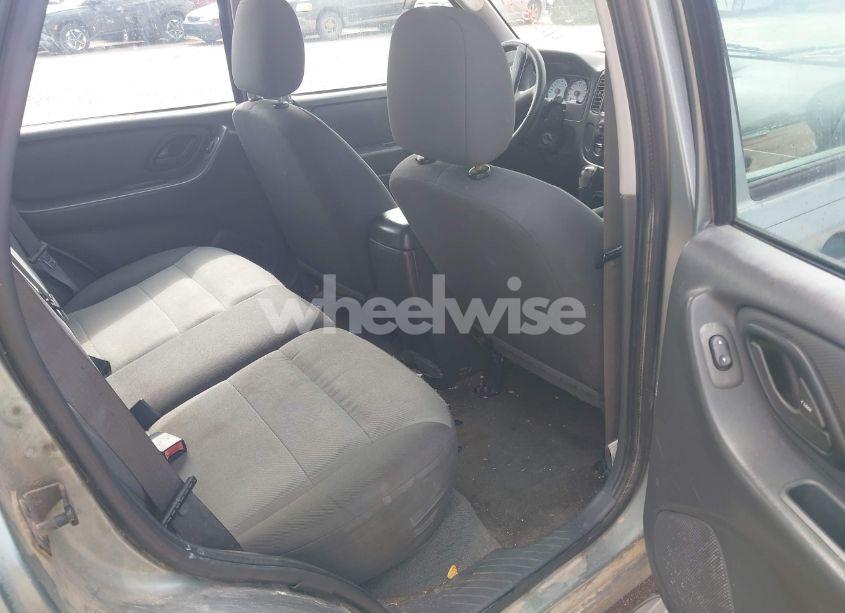Photo 8 of 2007 Ford Escape XLS/XLS MANUAL (VIN 1FMYU02Z57KB59268)