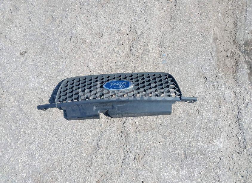 Photo 12 of 2005 Ford Escape XLS (VIN 1FMYU02Z65KC52815)