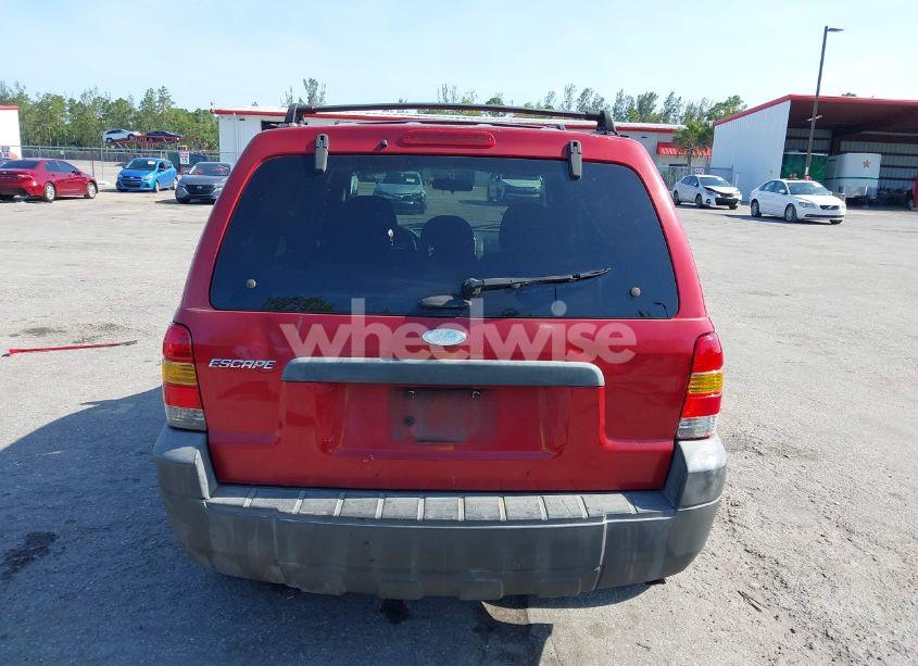 Photo 17 of 2005 Ford Escape XLS (VIN 1FMYU02Z65KC52815)