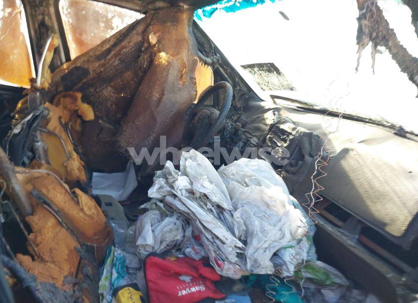 Photo 5 of 2006 Ford Escape (VIN 1FMYU02Z66KA34259)