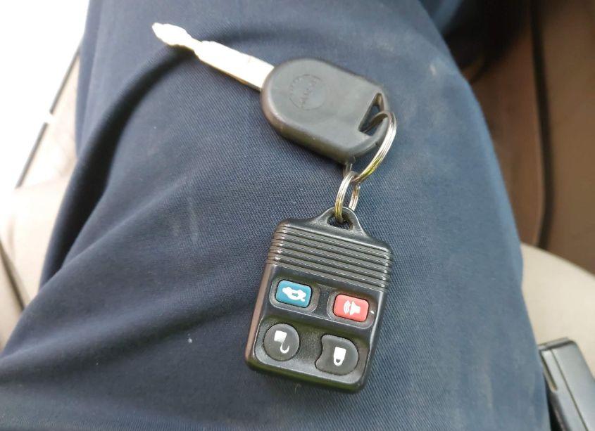 Photo 11 of 2007 Ford Escape XLS/XLS MANUAL (VIN 1FMYU02Z67KA44887)