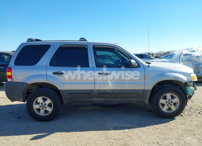 Photo 14 of 2006 Ford Escape XLS/XLS MANUAL (VIN 1FMYU02Z76KA78111)