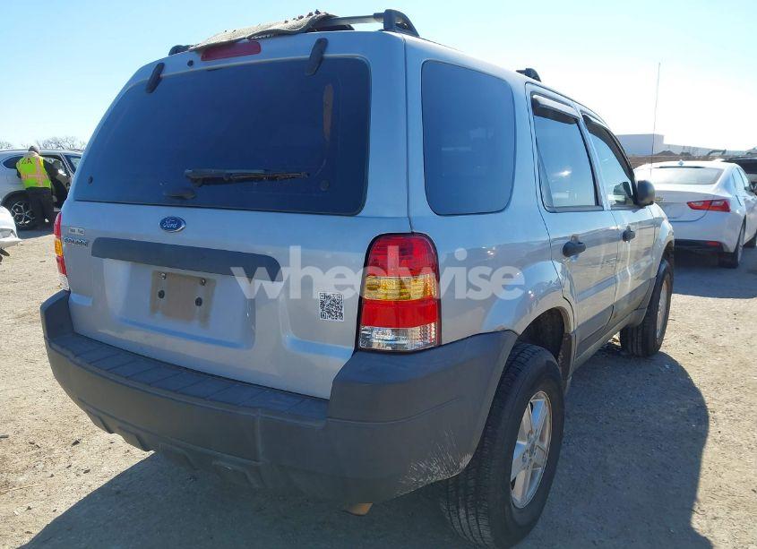 Photo 4 of 2006 Ford Escape XLS/XLS MANUAL (VIN 1FMYU02Z76KA78111)