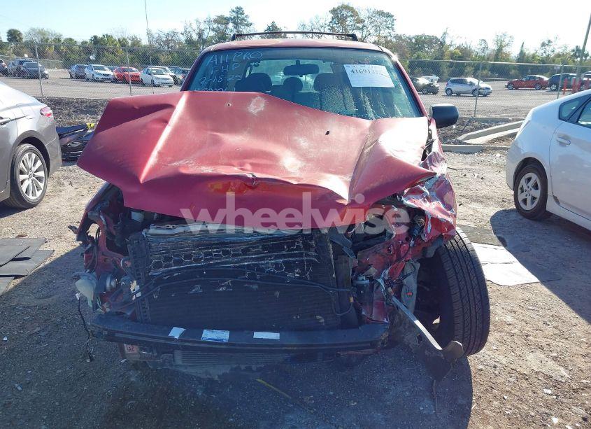 Photo 12 of 2005 Ford Escape XLS (VIN 1FMYU02Z95KA22136)