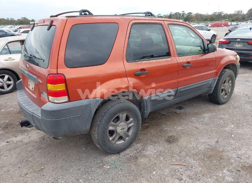 Photo 4 of 2005 Ford Escape XLS (VIN 1FMYU02Z95KB52854)