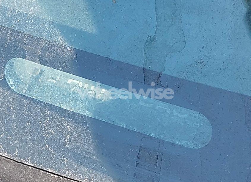 Photo 9 of 2005 Ford Escape XLS (VIN 1FMYU02ZX5KB02853)