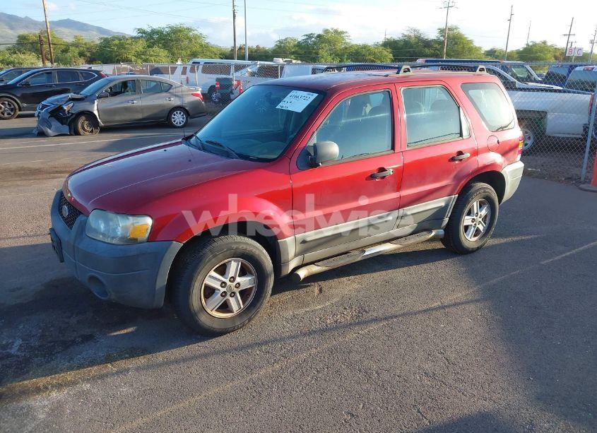 Photo 2 of 2005 Ford Escape XLS (VIN 1FMYU02ZX5KC28856)