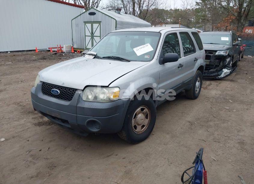 Photo 2 of 2006 Ford Escape XLS/XLS MANUAL (VIN 1FMYU02ZX6KA01975)