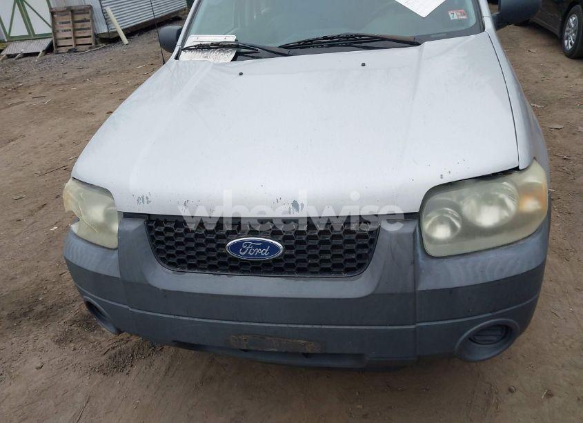 Photo 6 of 2006 Ford Escape XLS/XLS MANUAL (VIN 1FMYU02ZX6KA01975)