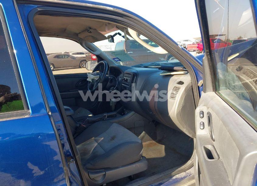 Photo 5 of 2007 Ford Escape XLS/XLS MANUAL (VIN 1FMYU02ZX7KA04103)