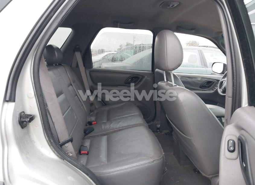 Photo 8 of 2002 Ford Escape XLT (VIN 1FMYU03102KA69575)