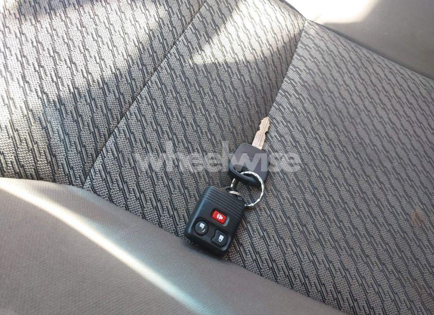 Photo 11 of 2004 Ford Escape XLT (VIN 1FMYU03104DA21064)