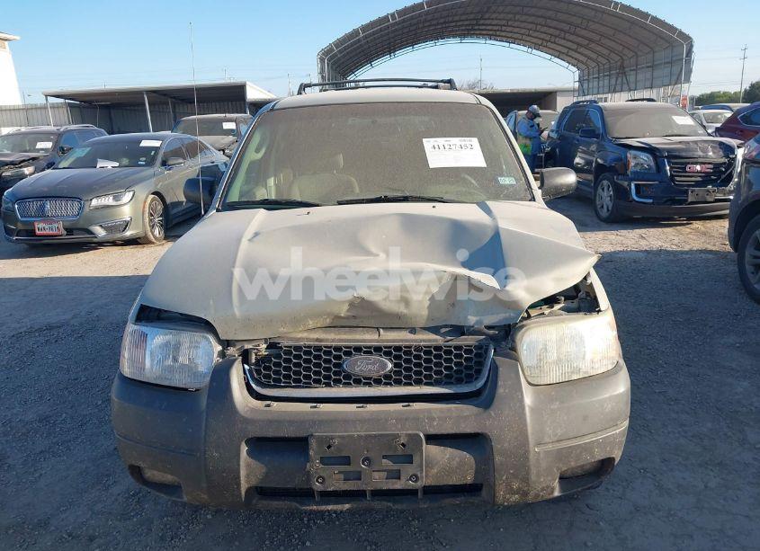 Photo 13 of 2004 Ford Escape XLT (VIN 1FMYU03104DA21064)