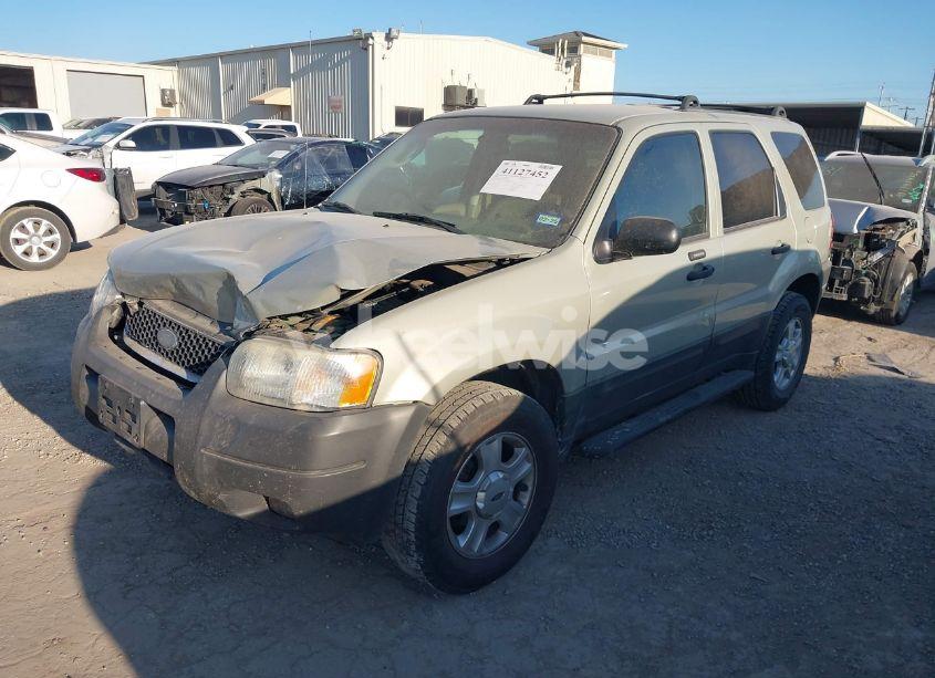 Photo 2 of 2004 Ford Escape XLT (VIN 1FMYU03104DA21064)