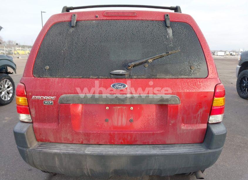 Photo 16 of 2004 Ford Escape XLT (VIN 1FMYU03104KA62211)