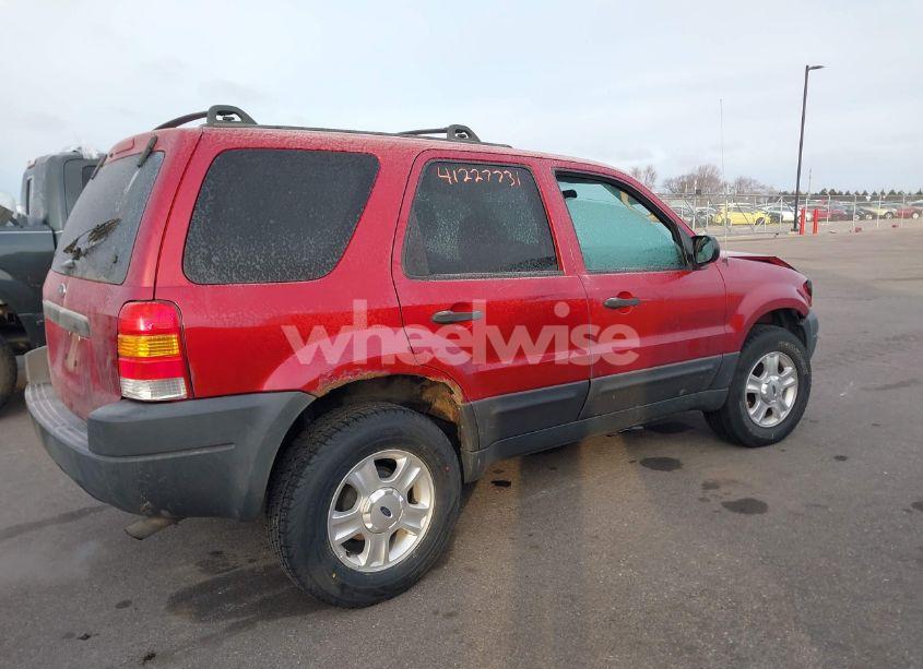 Photo 4 of 2004 Ford Escape XLT (VIN 1FMYU03104KA62211)