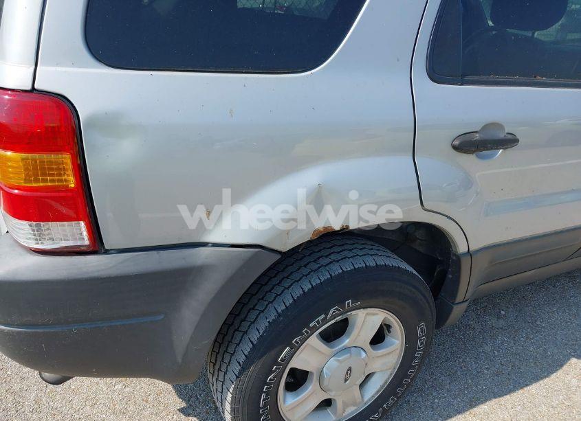 Photo 6 of 2004 Ford Escape XLT (VIN 1FMYU03104KB41636)