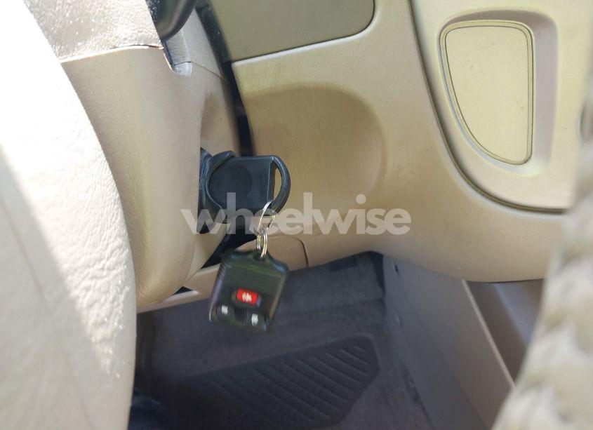 Photo 11 of 2006 Ford Escape XLT/XLT SPORT (VIN 1FMYU03106KA30331)