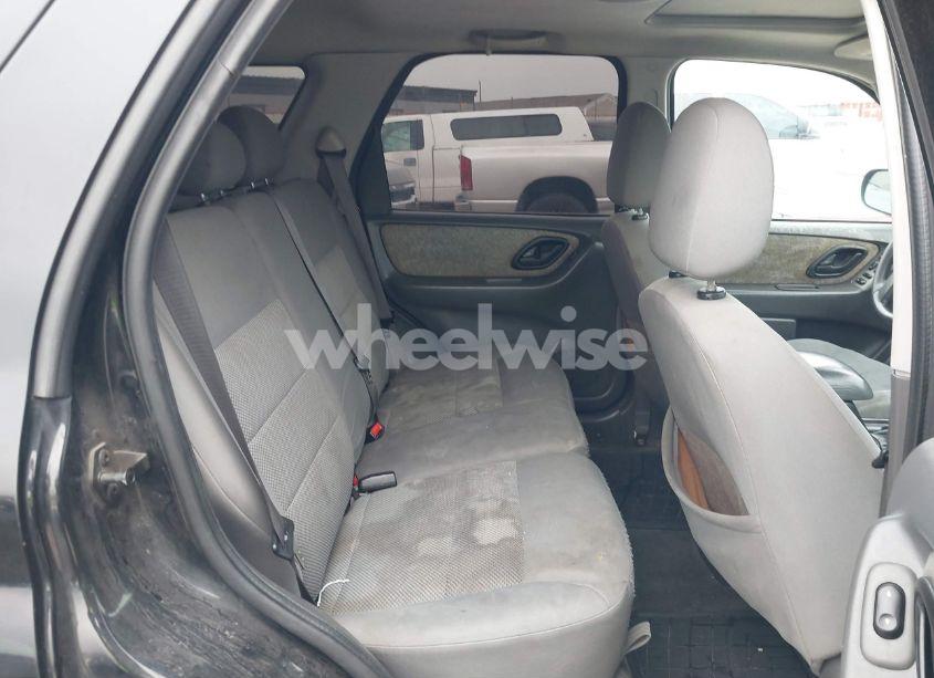 Photo 8 of 2007 Ford Escape XLT/XLT SPORT (VIN 1FMYU03107KA04717)