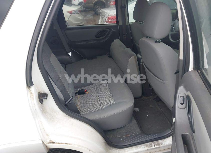 Photo 8 of 2007 Ford Escape XLT/XLT SPORT (VIN 1FMYU03107KA43792)