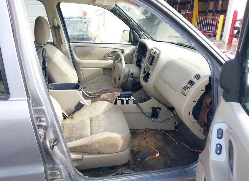 Photo 5 of 2007 Ford Escape XLT/XLT SPORT (VIN 1FMYU03107KA51309)