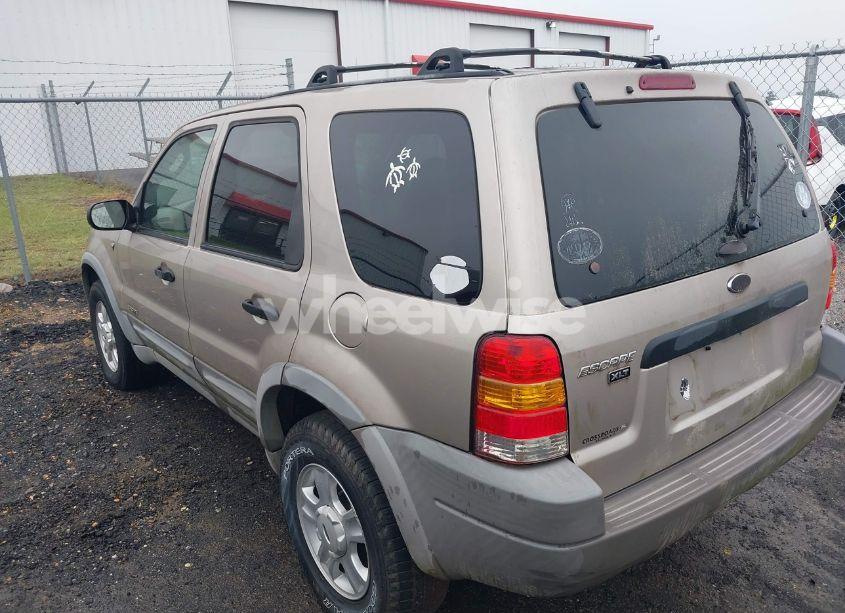 Photo 3 of 2001 Ford Escape XLT (VIN 1FMYU03111KC55706)