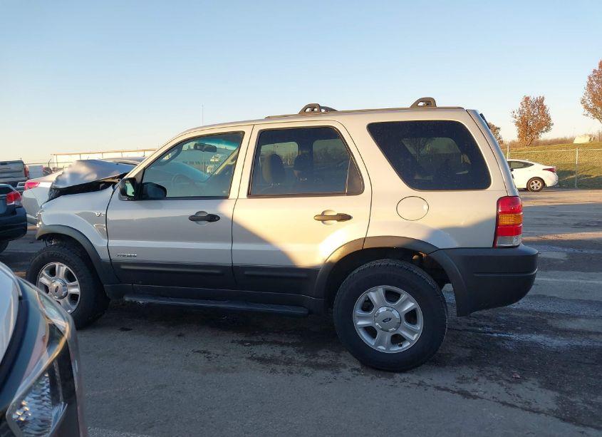 Photo 15 of 2002 Ford Escape XLT (VIN 1FMYU03112KB63996)