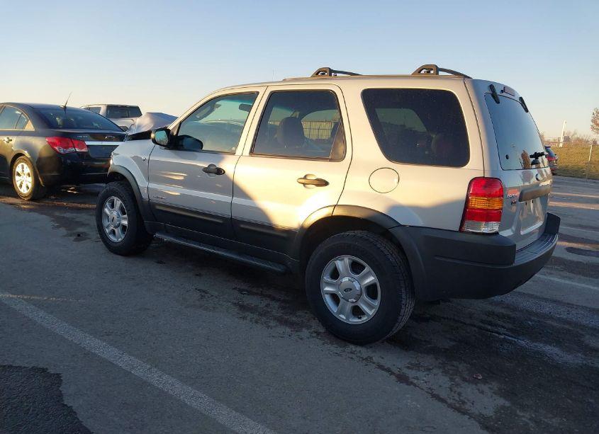 Photo 3 of 2002 Ford Escape XLT (VIN 1FMYU03112KB63996)