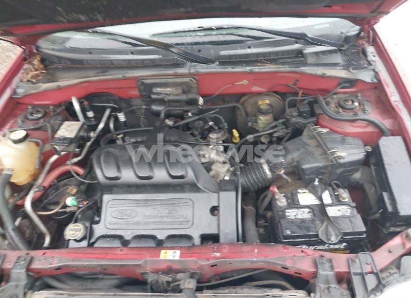 Photo 10 of 2003 Ford Escape XLT (VIN 1FMYU03113KD75394)