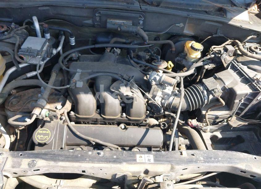 Photo 10 of 2004 Ford Escape XLT (VIN 1FMYU03114DA07741)