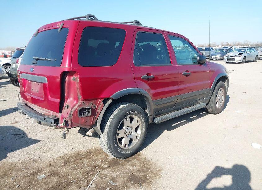 Photo 4 of 2005 Ford Escape XLT (VIN 1FMYU03115KA81271)