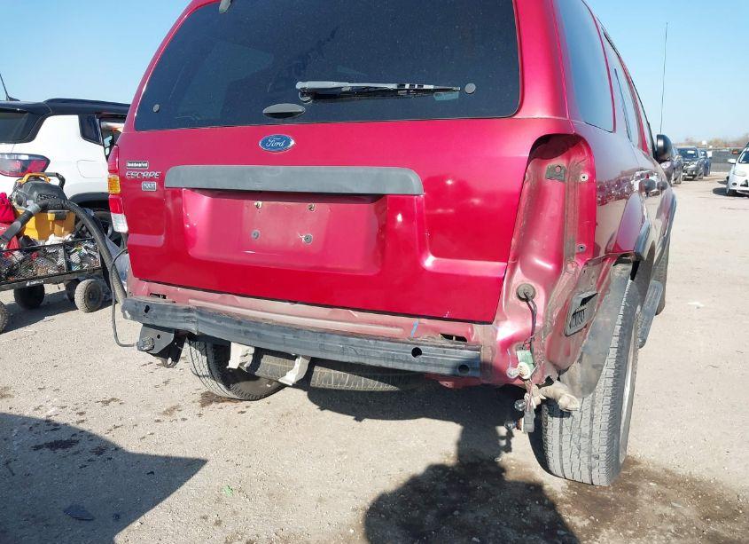 Photo 6 of 2005 Ford Escape XLT (VIN 1FMYU03115KA81271)