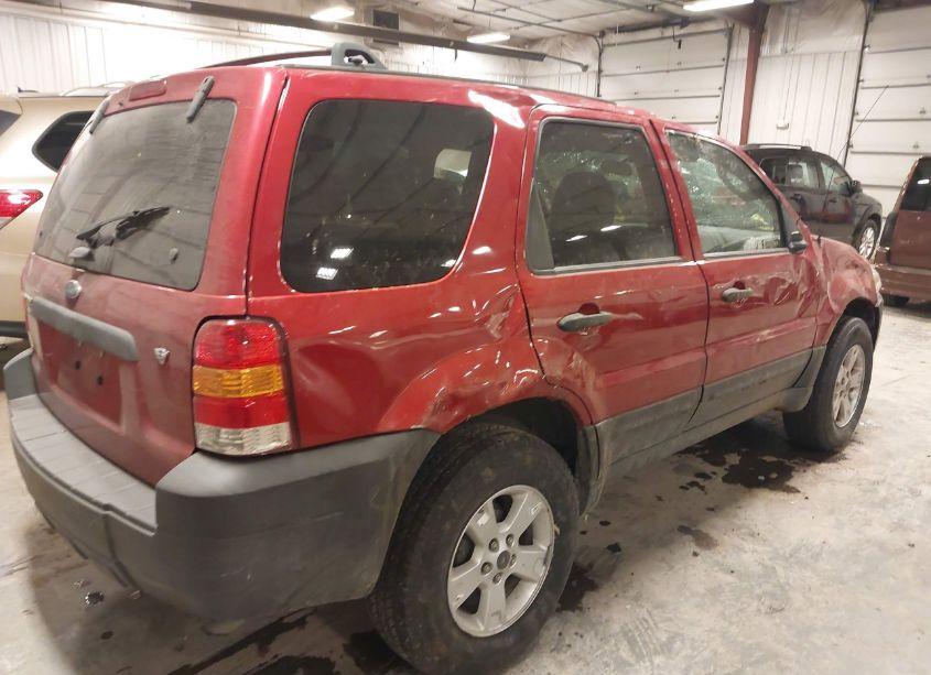 Photo 4 of 2006 Ford Escape XLT/XLT SPORT (VIN 1FMYU03116KA46876)