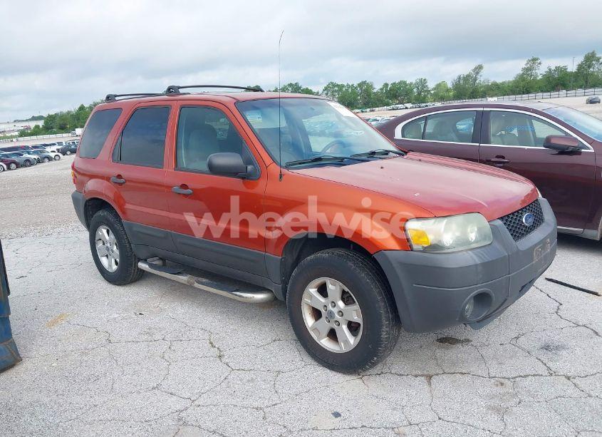 2006 Ford Escape (VIN 1FMYU03116KD48619) main photo