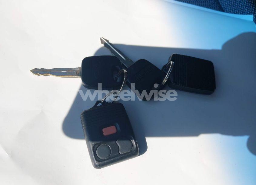 Photo 11 of 2002 Ford Escape XLT (VIN 1FMYU03122KA31443)