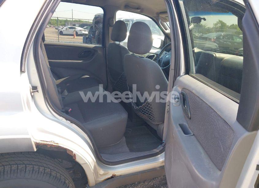 Photo 8 of 2002 Ford Escape XLT (VIN 1FMYU03122KA31443)