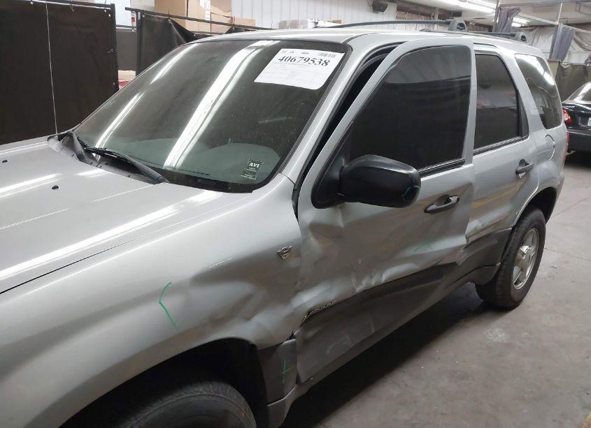 Photo 6 of 2002 Ford Escape XLT (VIN 1FMYU03122KB30246)