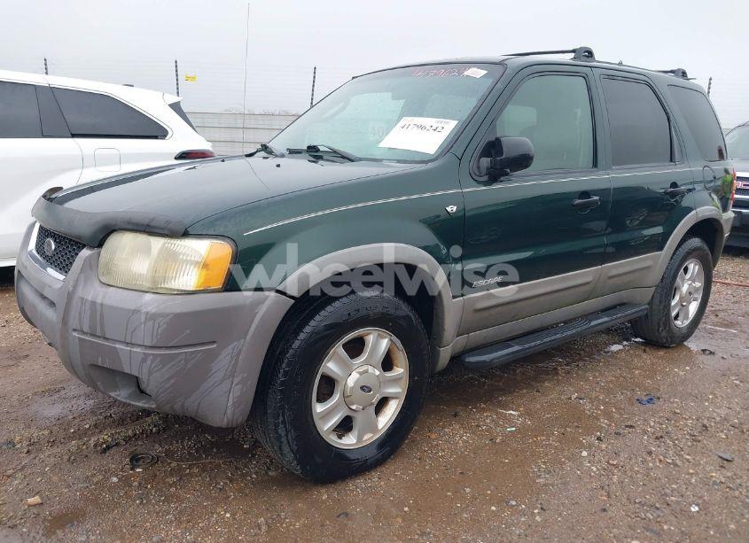 Photo 2 of 2002 Ford Escape XLT (VIN 1FMYU03122KD02307)