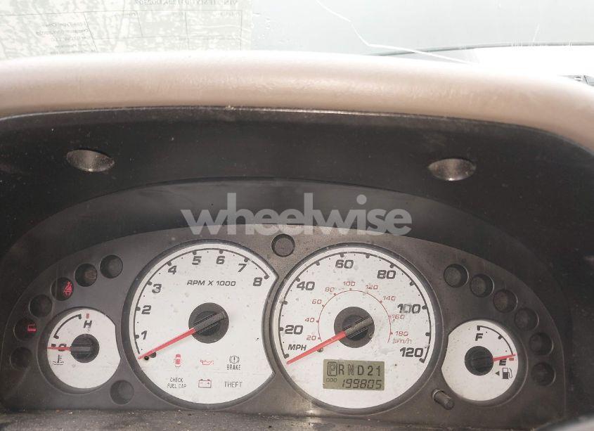 Photo 7 of 2002 Ford Escape XLT (VIN 1FMYU03122KD02307)