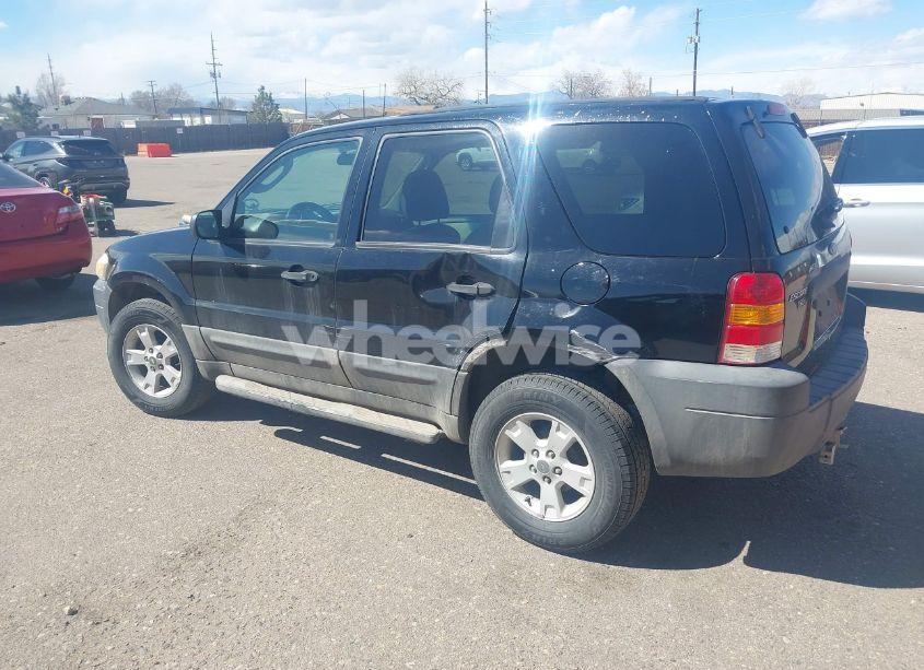 Photo 3 of 2005 Ford Escape XLT (VIN 1FMYU03125KD86469)