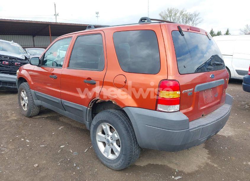 Photo 3 of 2006 Ford Escape XLT/XLT SPORT (VIN 1FMYU03126KA17323)