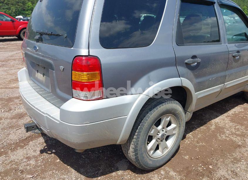 Photo 6 of 2007 Ford Escape XLT/XLT SPORT (VIN 1FMYU03127KA62456)